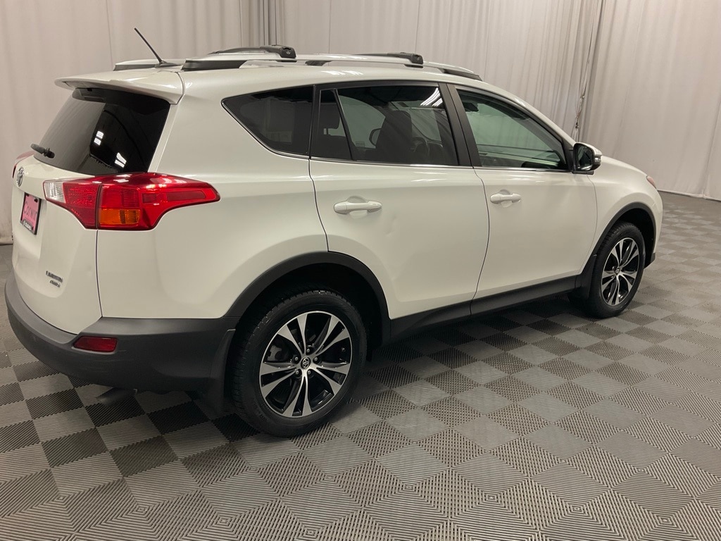 Used 2015 Toyota RAV4 Limited with VIN 2T3DFREV3FW280879 for sale in Moorhead, Minnesota