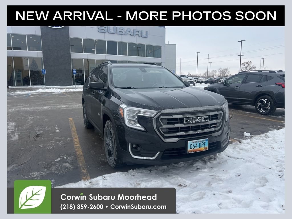 2022 GMC Terrain AT4's photo