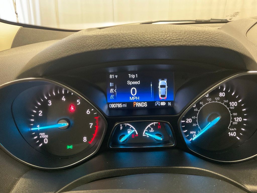 Used 2018 Ford Escape SEL with VIN 1FMCU9HD9JUC08686 for sale in Moorhead, Minnesota