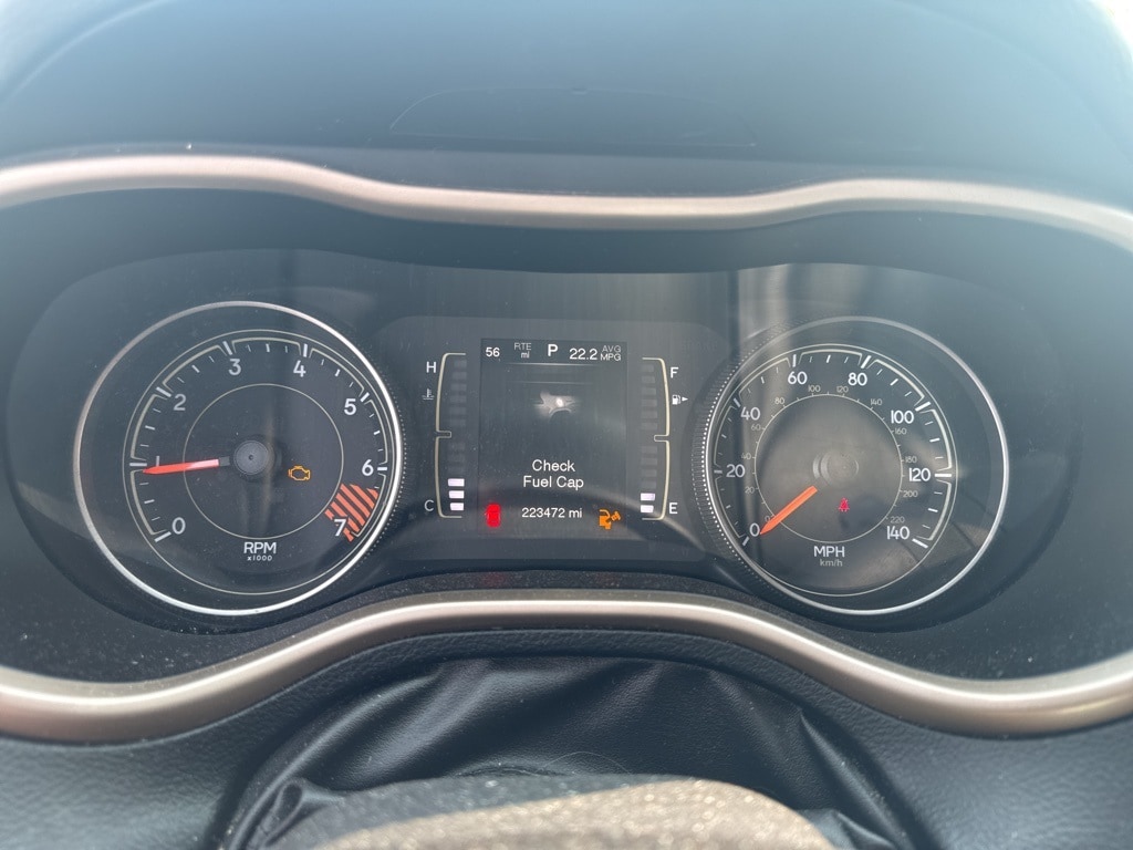 Used 2015 Jeep Cherokee Latitude with VIN 1C4PJMCB6FW652658 for sale in Moorhead, Minnesota