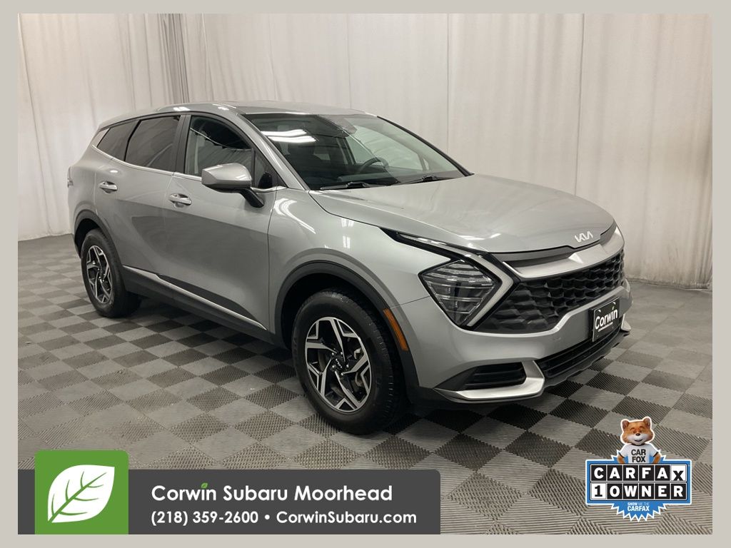 2024 Kia Sportage LX's photo