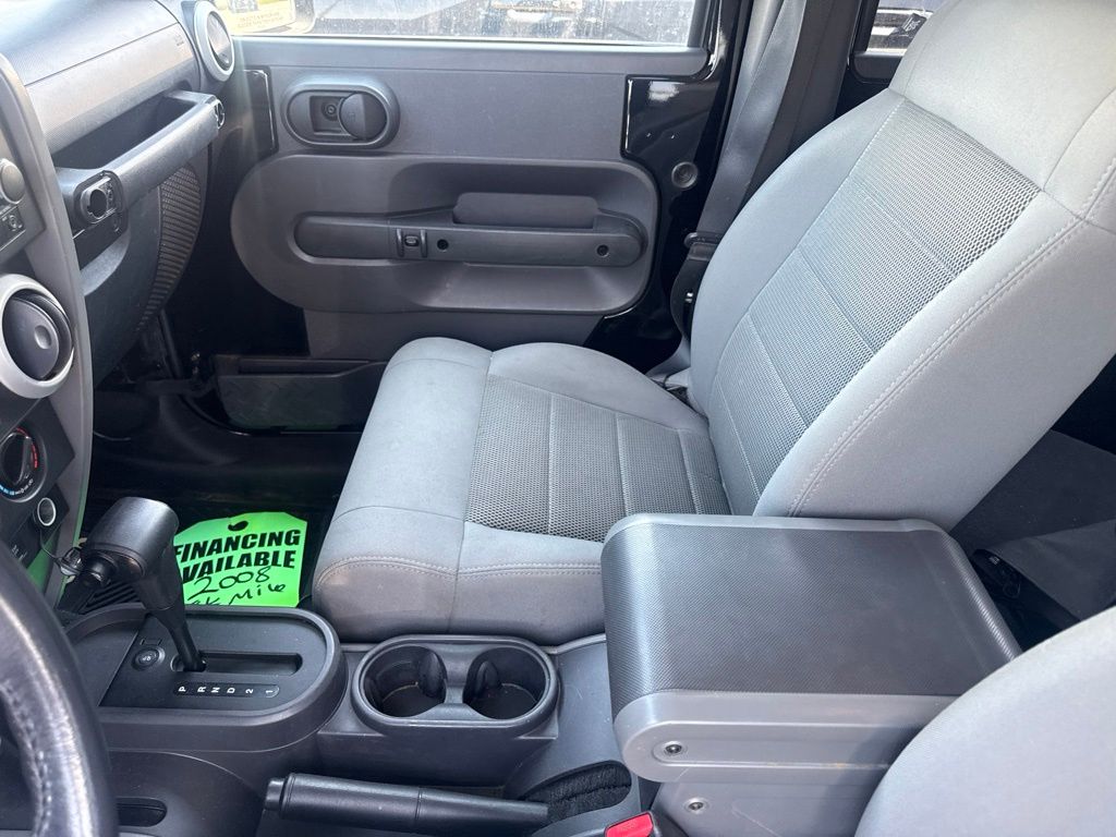 2008 Jeep Wrangler Unlimited Sahara - Photo 16
