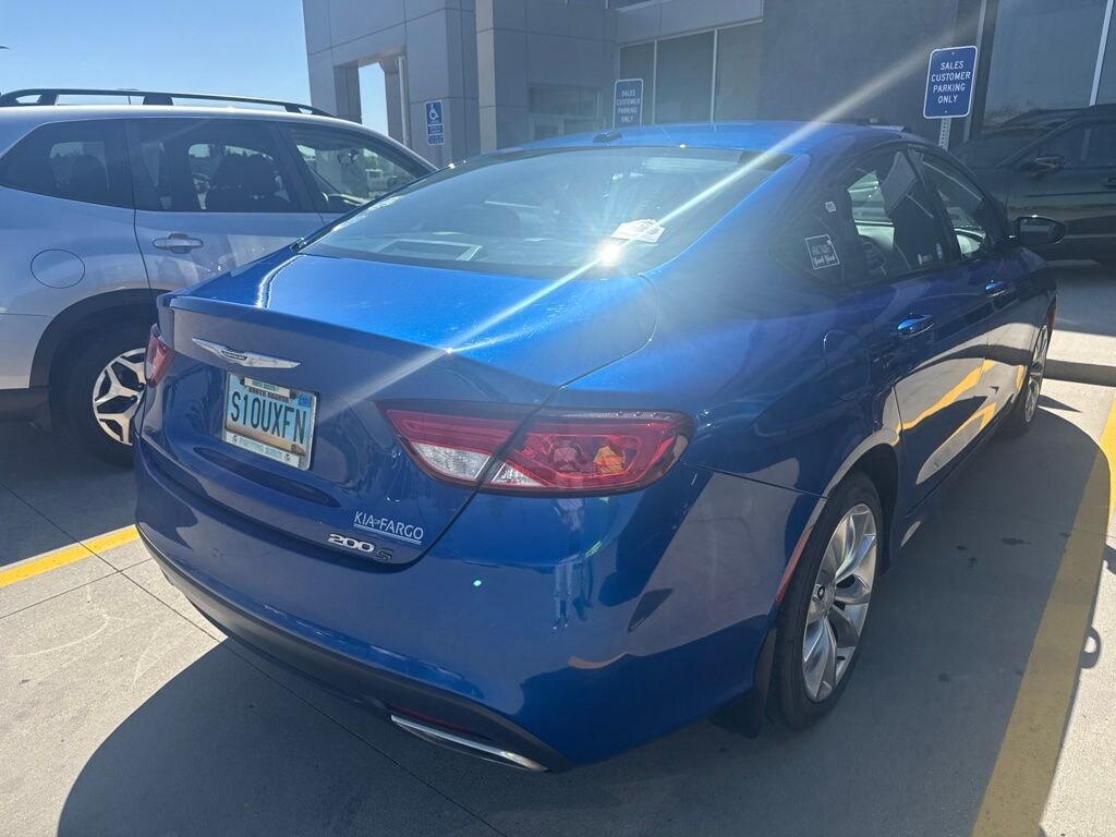 Used 2015 Chrysler 200 S Sedan