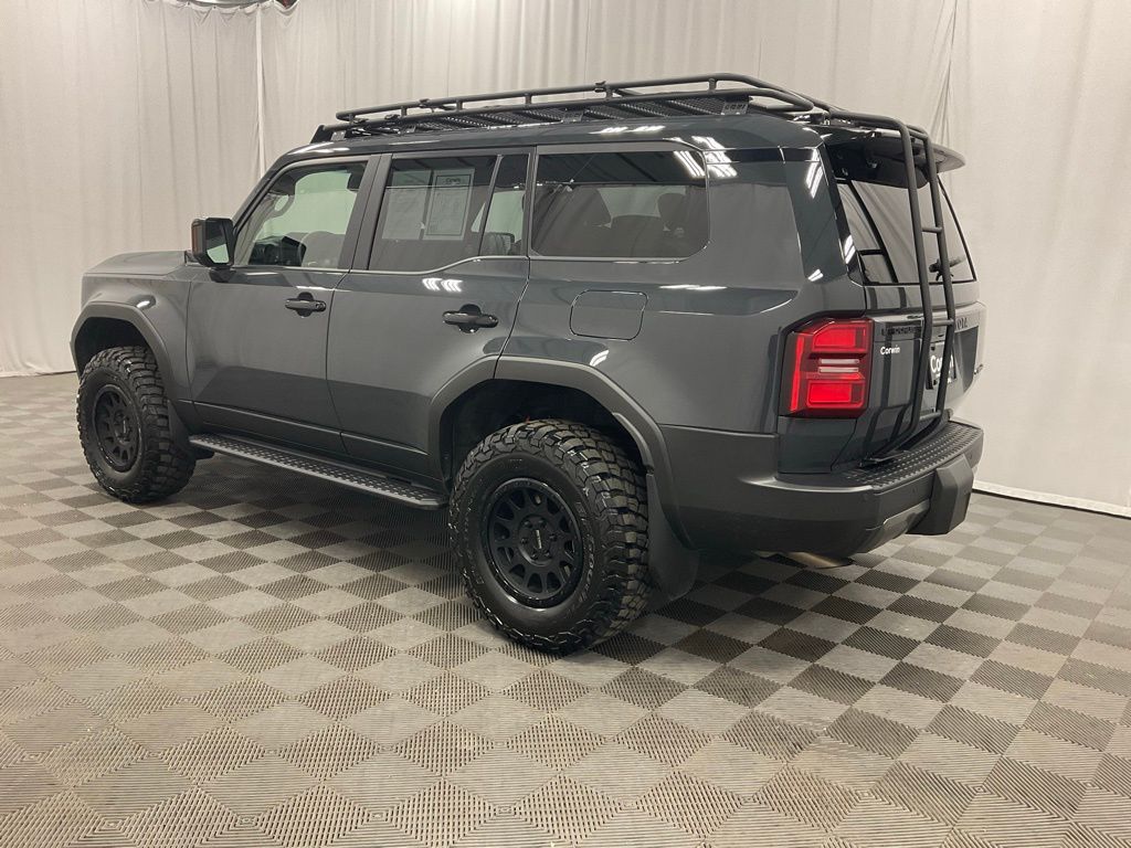 2025 Toyota Land Cruiser Base photo 4