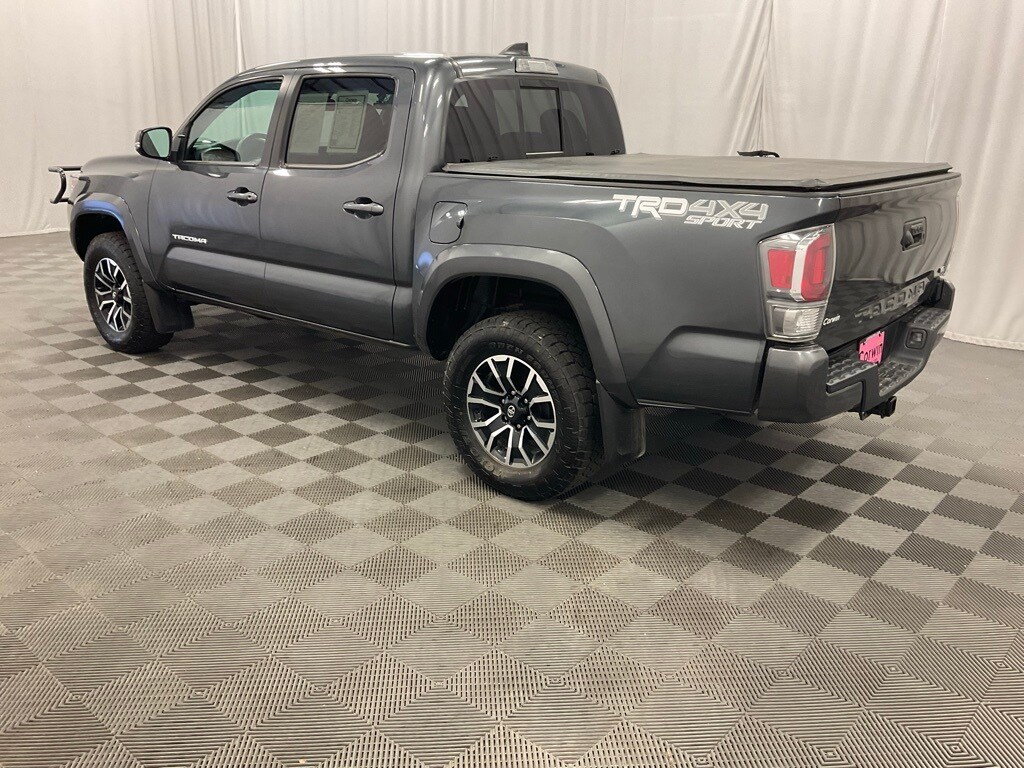 2022 Toyota Tacoma TRD Sport photo 4