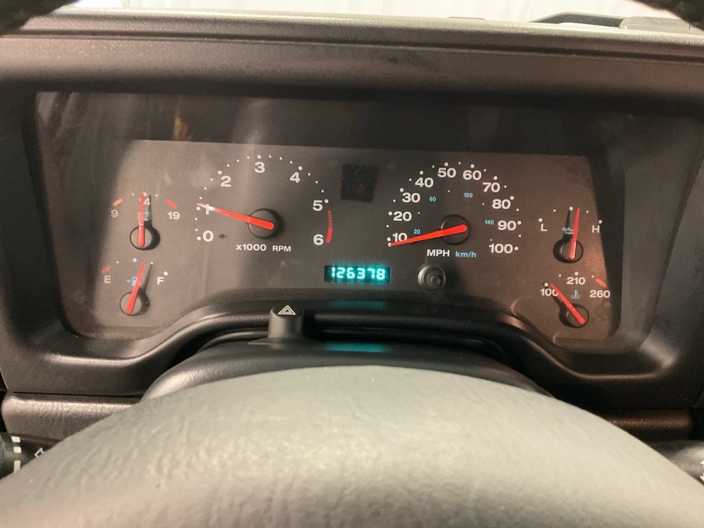 Used 2005 Jeep Wrangler Rubicon with VIN 1J4FA64S75P330362 for sale in Moorhead, MN