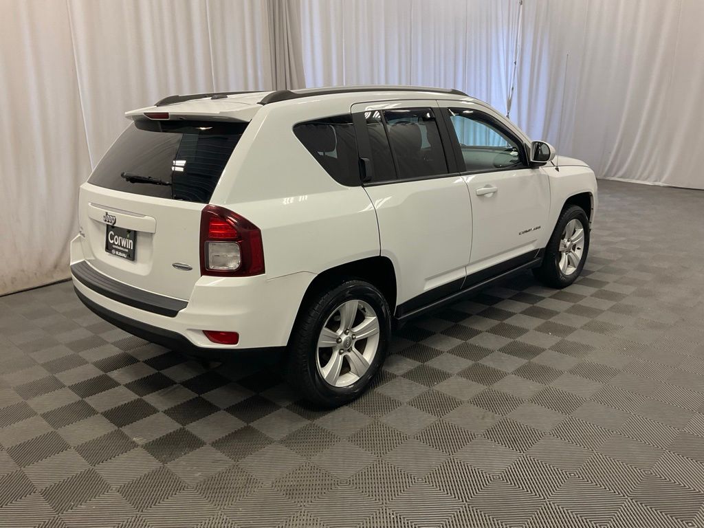 Used 2016 Jeep Compass Latitude with VIN 1C4NJDEB2GD714493 for sale in Moorhead, Minnesota