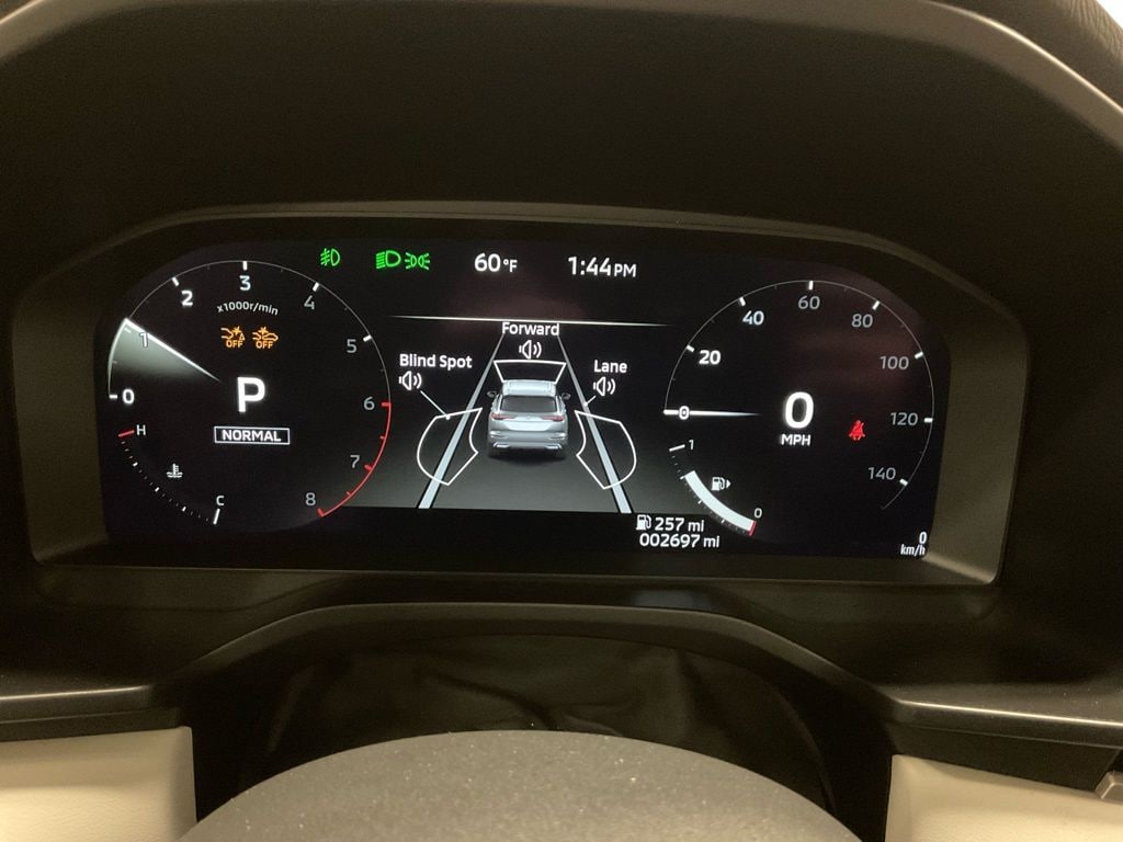 Used 2025 Mitsubishi Outlander SEL Platinum Edition with VIN JA4J4WA83SZ023524 for sale in Moorhead, Minnesota