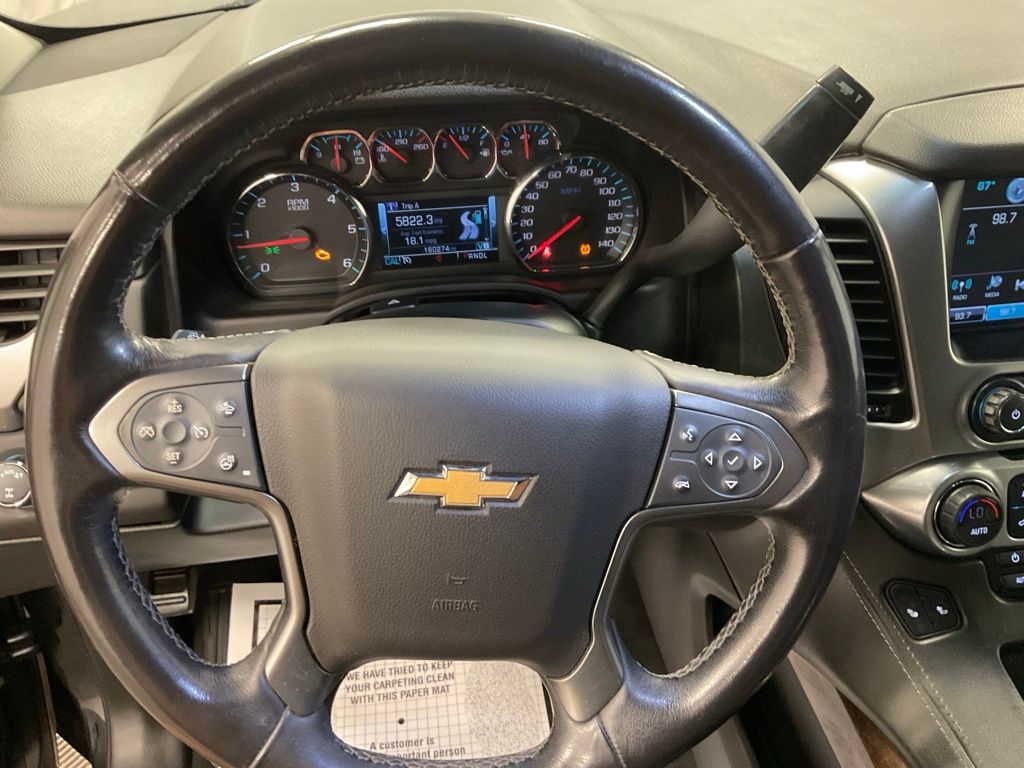 Used 2020 Chevrolet Suburban LT with VIN 1GNSKHKC7LR233552 for sale in Moorhead, Minnesota