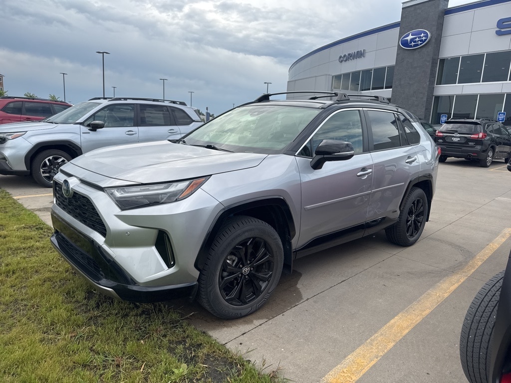 Used 2022 Toyota RAV4 XSE with VIN JTME6RFV3NJ019686 for sale in Moorhead, Minnesota