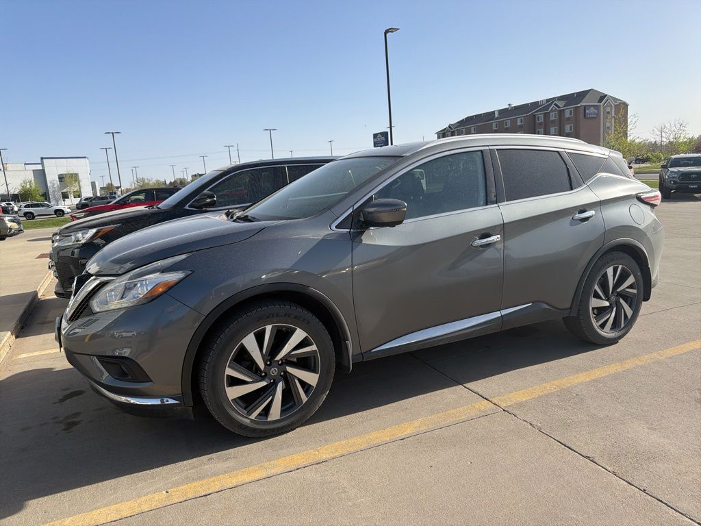 Used 2018 Nissan Murano Platinum with VIN 5N1AZ2MH7JN154226 for sale in Moorhead, Minnesota