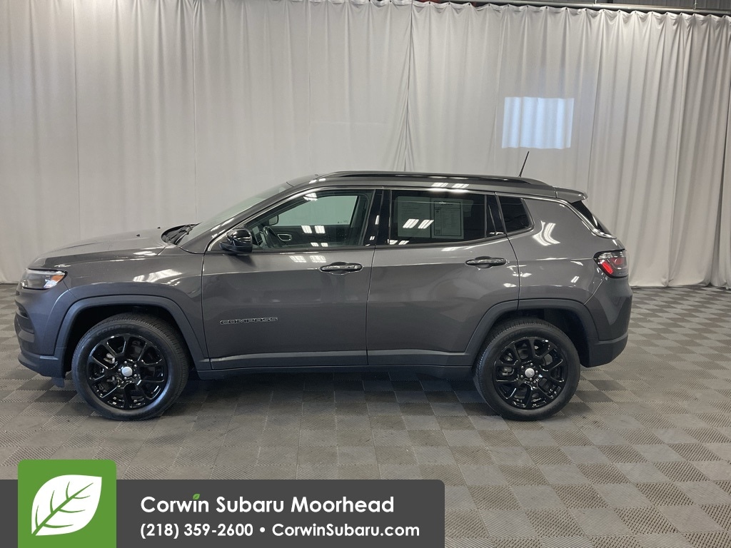 Used 2022 Jeep Compass Latitude Lux with VIN 3C4NJDFB2NT184967 for sale in Moorhead, Minnesota