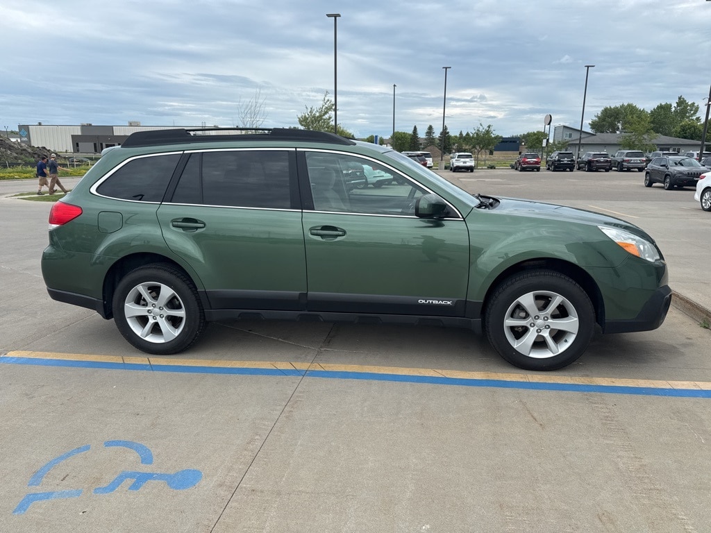 Used 2013 Subaru Outback Premium with VIN 4S4BRBCC2D3207666 for sale in Moorhead, Minnesota