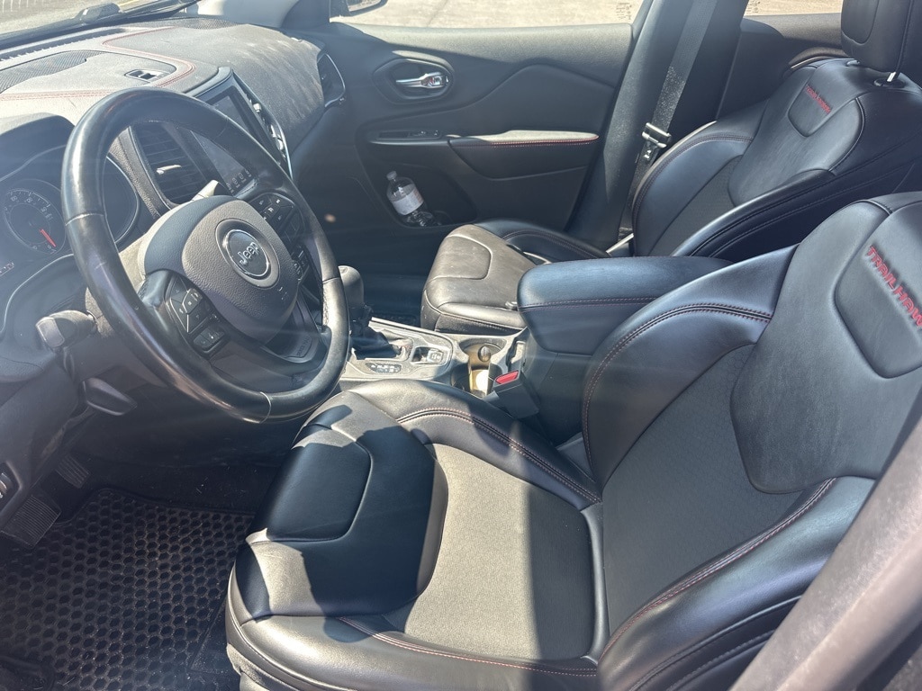 Used 2020 Jeep Cherokee Trailhawk with VIN 1C4PJMBX2LD588333 for sale in Moorhead, Minnesota