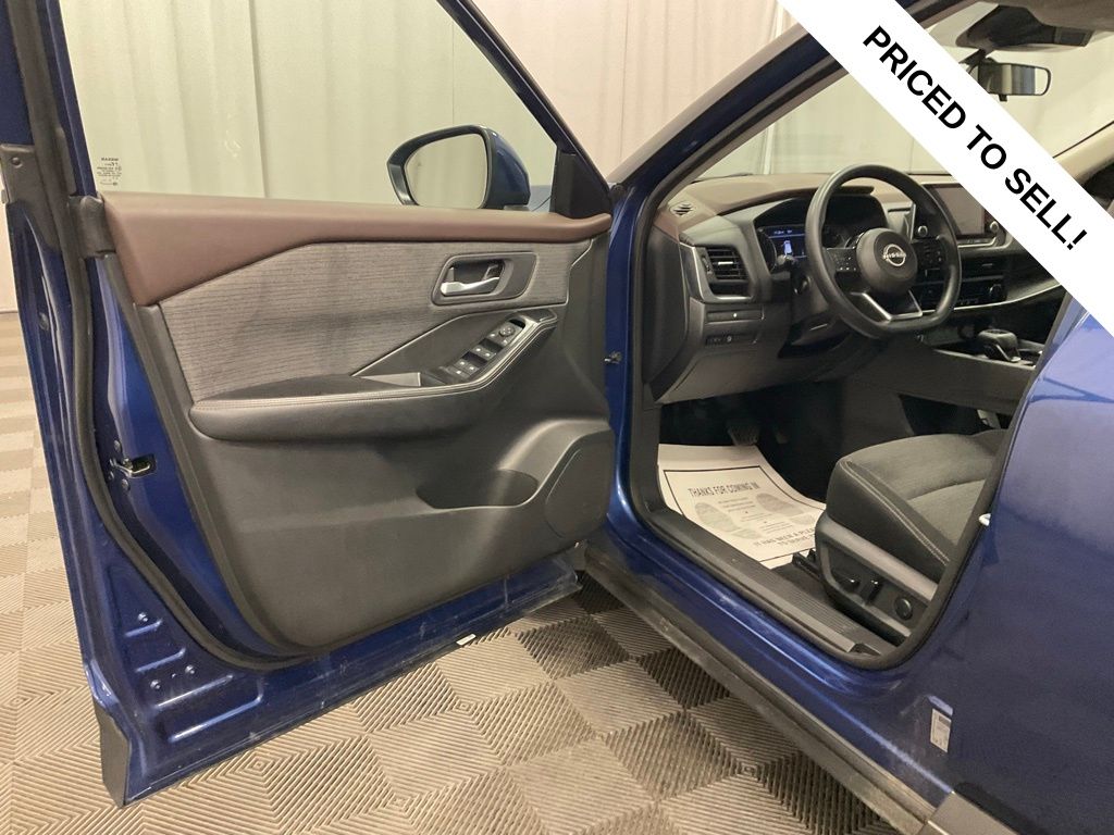 Used 2023 Nissan Rogue SV with VIN 5N1BT3BBXPC928550 for sale in Moorhead, Minnesota