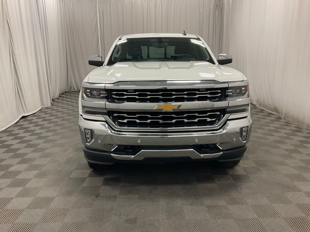 Used 2018 Chevrolet Silverado 1500 LTZ with VIN 3GCUKSEC9JG463312 for sale in Moorhead, Minnesota