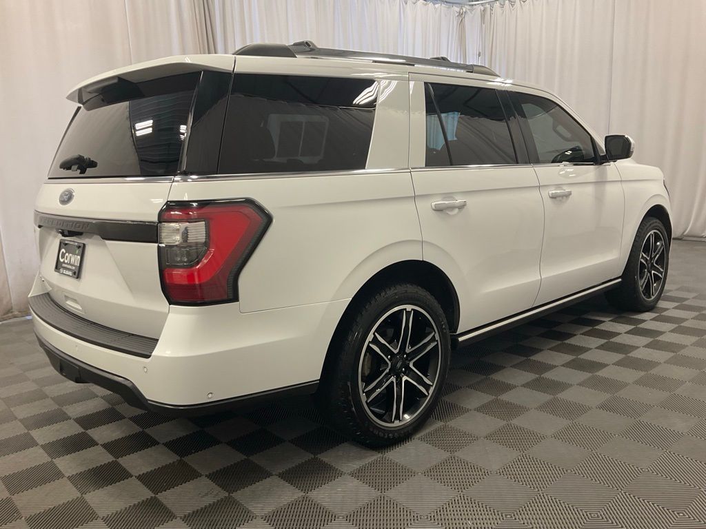 Used 2019 Ford Expedition Limited with VIN 1FMJU2AT4KEA81325 for sale in Moorhead, Minnesota