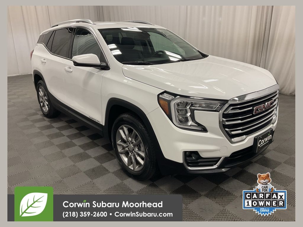 2024 GMC Terrain SLT's photo