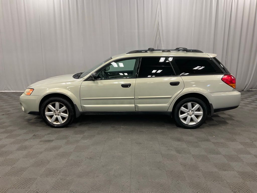 Used 2007 Subaru Outback I with VIN 4S4BP61CX77332329 for sale in Moorhead, Minnesota