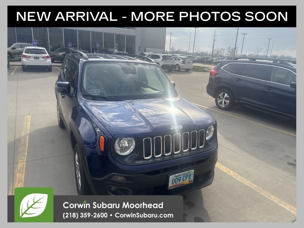 2017 Jeep Renegade Latitude 4x4's photo