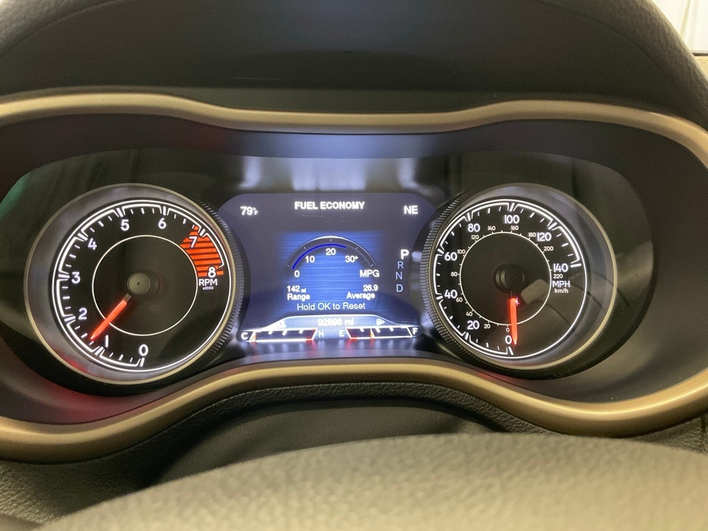 Used 2018 Jeep Cherokee Limited with VIN 1C4PJMDX6JD556138 for sale in Moorhead, Minnesota
