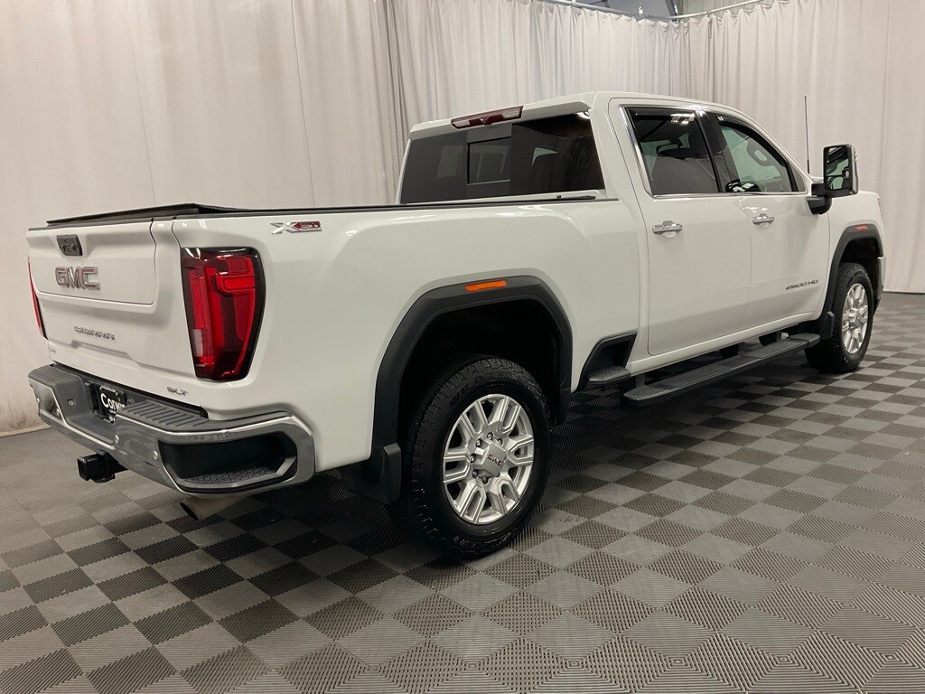 2022 Gmc Sierra 2500 HD SLT photo 2