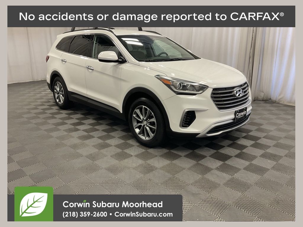2019 Hyundai Santa Fe SE XL FWD's photo