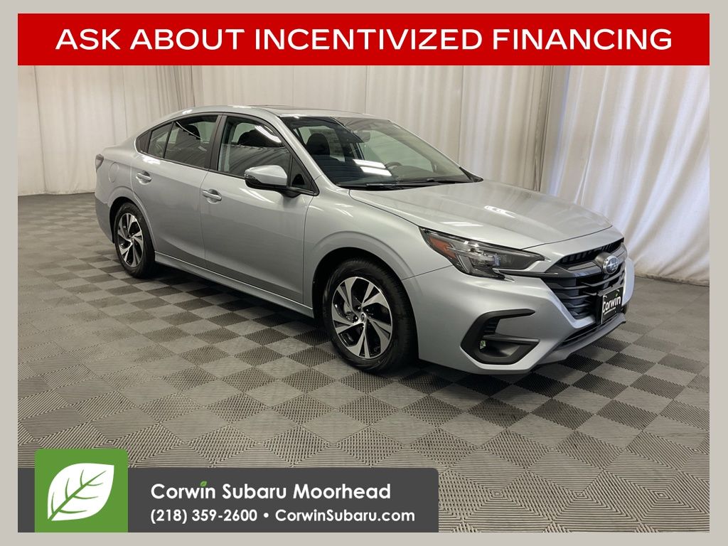 2025 Subaru Legacy Premium's photo