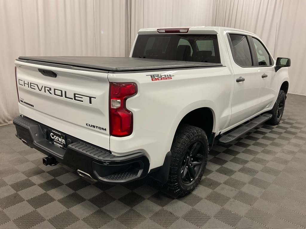 Used 2021 Chevrolet Silverado 1500 Custom Trail Boss with VIN 1GCPYCEF9MZ424980 for sale in Moorhead, Minnesota