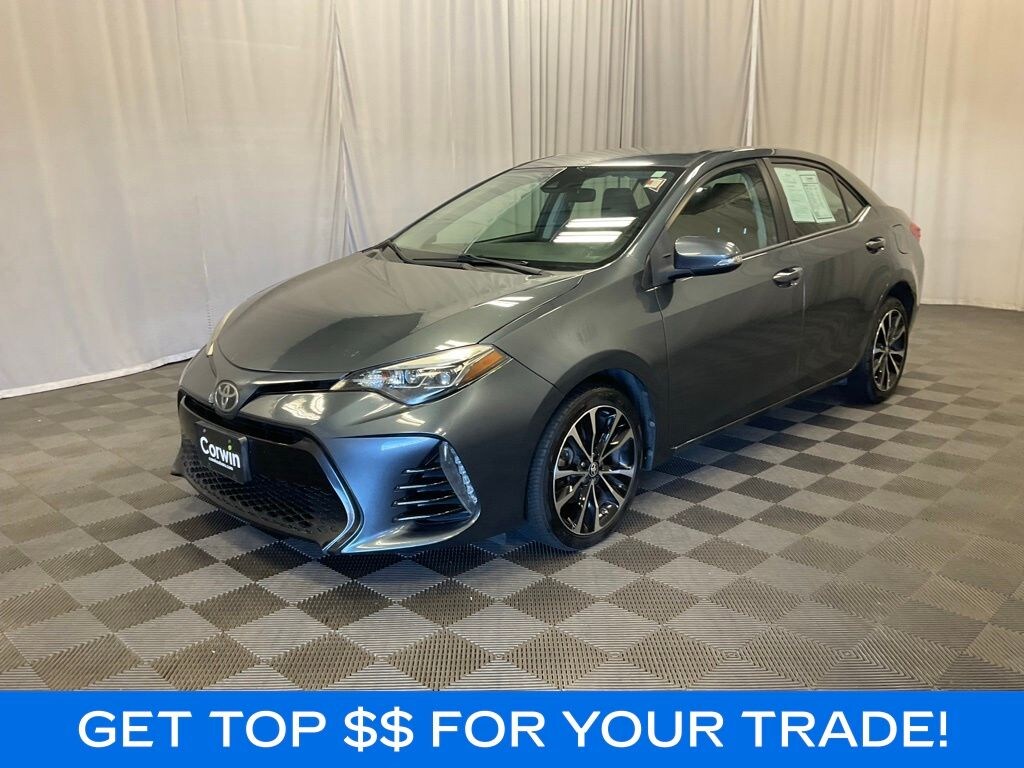 Used 2018 Toyota Corolla SE Sedan