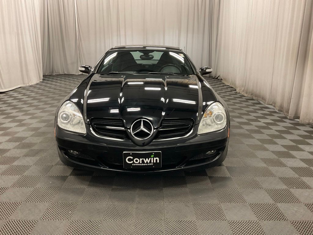 Used 2007 Mercedes-Benz SLK-Class SLK280 with VIN WDBWK54F27F150679 for sale in Moorhead, Minnesota
