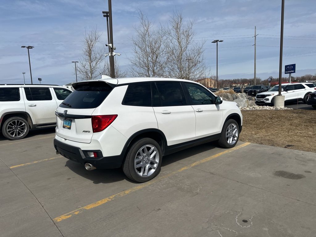 Used 2024 Honda Passport EX-L with VIN 5FNYF8H55RB021666 for sale in Moorhead, Minnesota