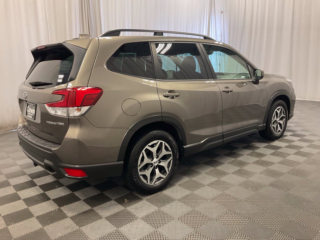 Used 2021 Subaru Forester Premium with VIN JF2SKAJC6MH466736 for sale in Moorhead, Minnesota