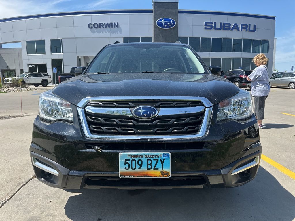 Used 2018 Subaru Forester Premium with VIN JF2SJAEC5JH464890 for sale in Moorhead, Minnesota