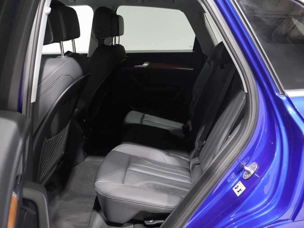 2023 Audi Q5 Premium - Photo 17