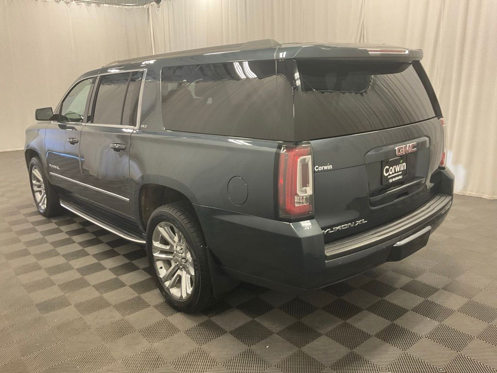 Used 2019 GMC Yukon XL SLT with VIN 1GKS2GKC3KR230685 for sale in Moorhead, Minnesota