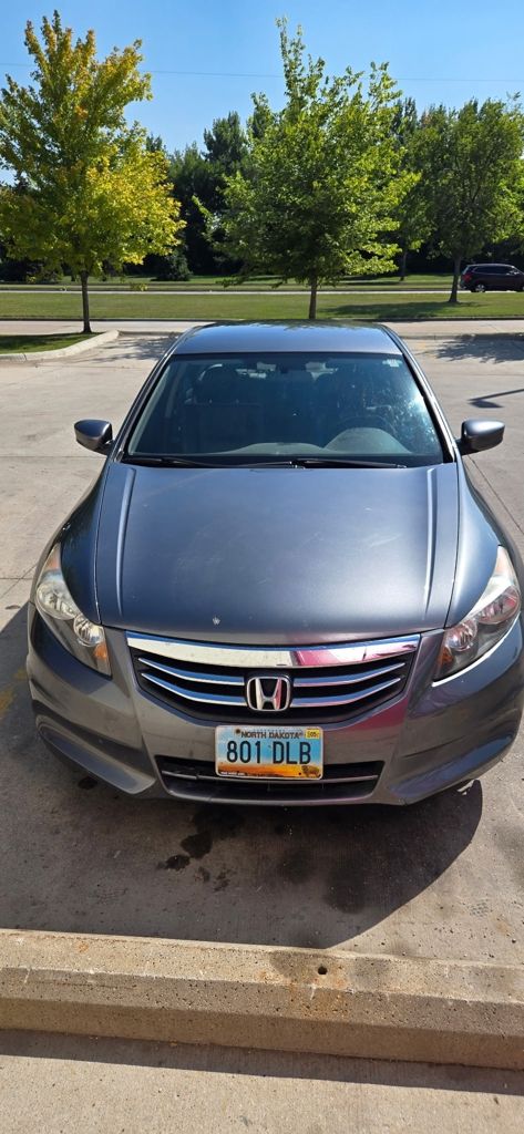 Used 2012 Honda Accord SE with VIN 1HGCP2F6XCA032082 for sale in Moorhead, Minnesota