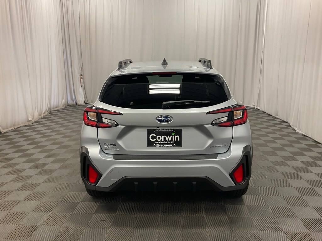 2025 Subaru Crosstrek Premium photo 2