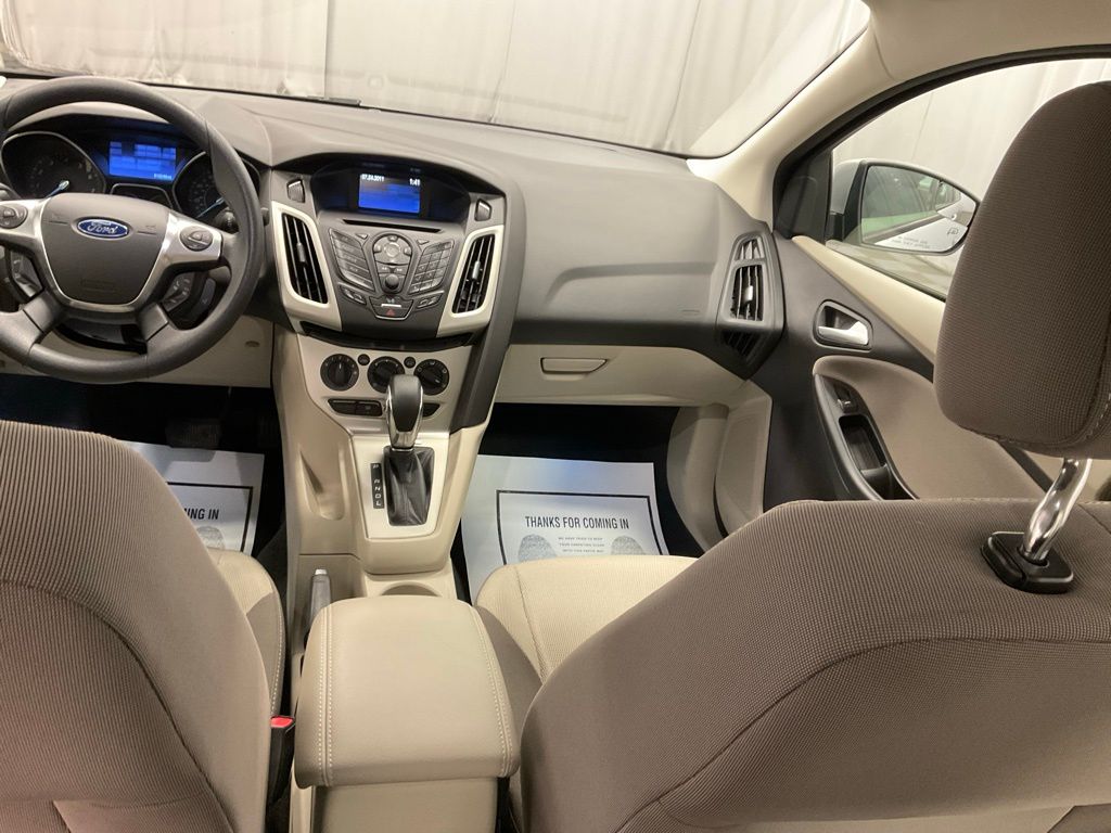 Used 2012 Ford Focus SE with VIN 1FAHP3F22CL227594 for sale in Moorhead, Minnesota