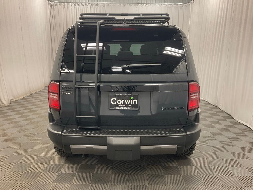 2025 Toyota Land Cruiser Base photo 3