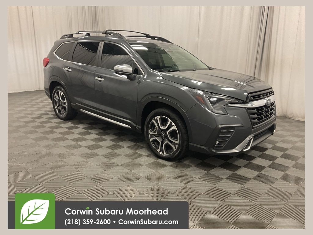 2023 Subaru Ascent Touring's photo
