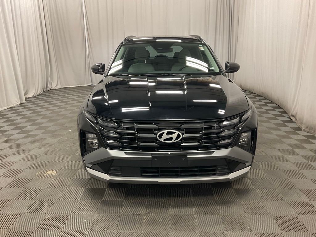 Used 2025 Hyundai Tucson SEL with VIN 5NMJBCDE7SH480577 for sale in Moorhead, Minnesota