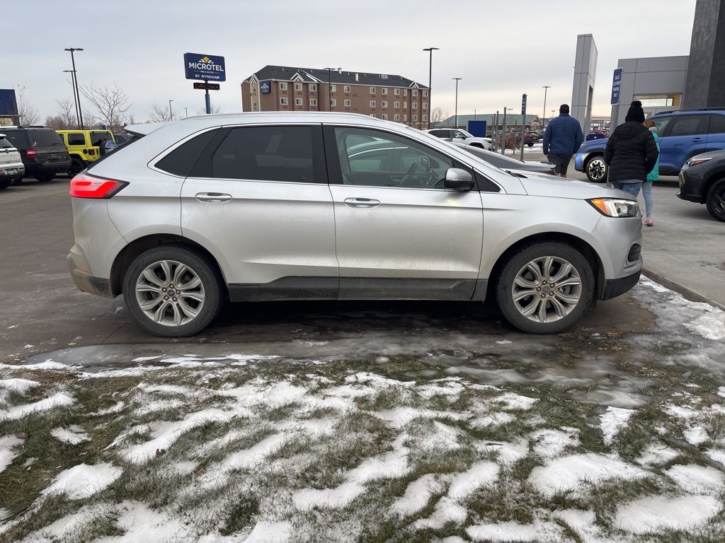 Used 2019 Ford Edge Titanium with VIN 2FMPK4K98KBC24559 for sale in Moorhead, Minnesota