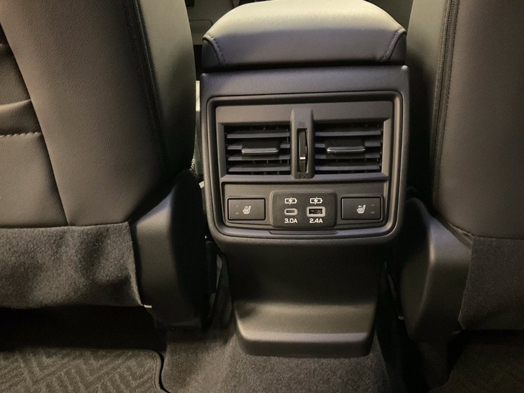 2026 Subaru Outback Limited - Photo 33