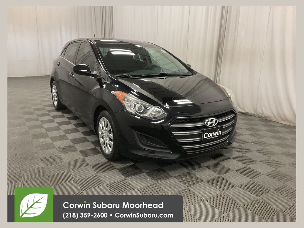 2016 Hyundai Elantra GT 2.0L 6-Speed A/T's photo