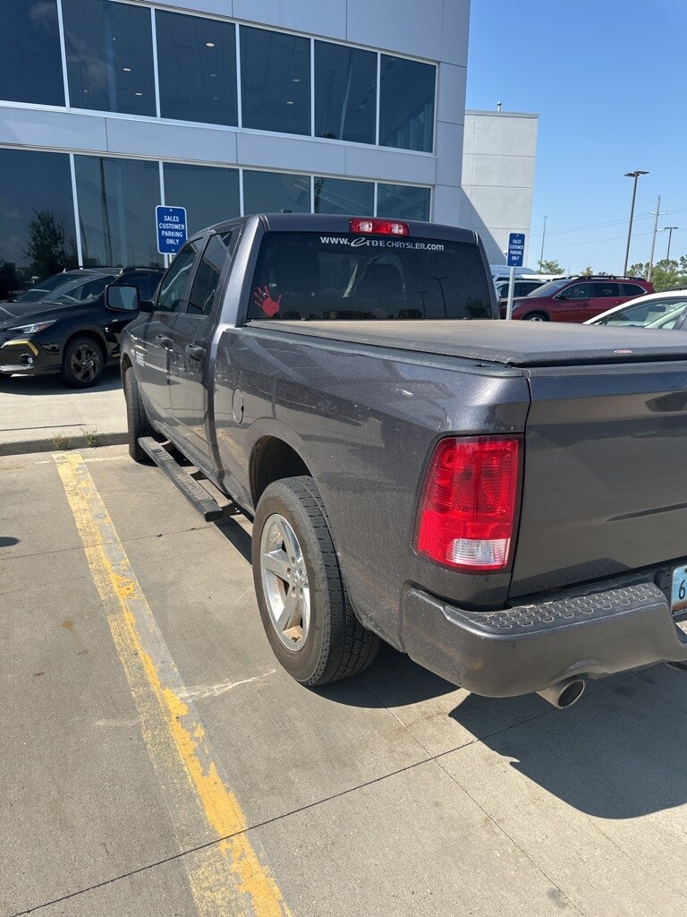 2017 Ram 1500 Express photo 4