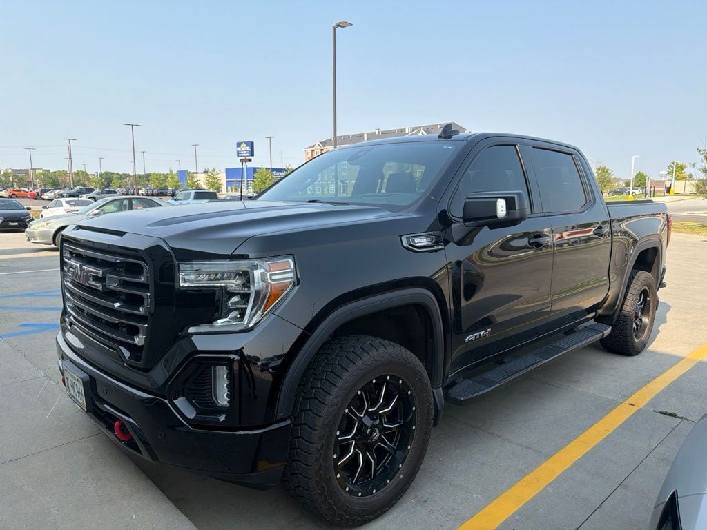Used 2020 GMC Sierra 1500 AT4 with VIN 3GTU9EETXLG293817 for sale in Moorhead, Minnesota