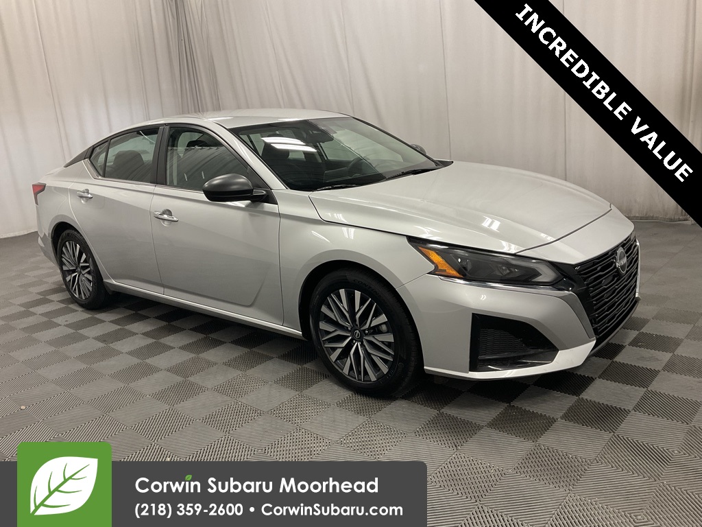 2024 Nissan Altima SV