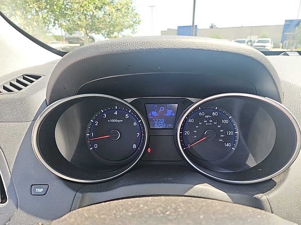 Used 2011 Hyundai Tucson Limited with VIN KM8JU3AC4BU203189 for sale in Moorhead, Minnesota