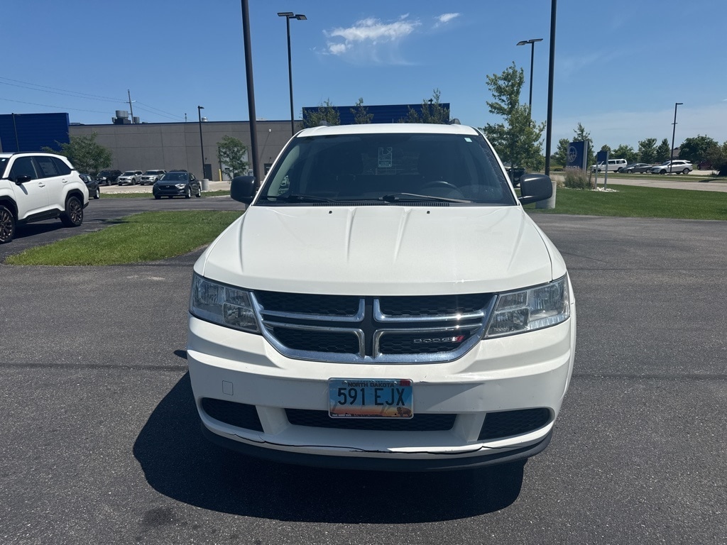 Used 2016 Dodge Journey SE with VIN 3C4PDCAB6GT119883 for sale in Moorhead, Minnesota